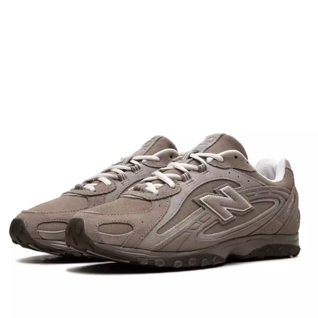 New Balance 204L Mushroom Arid Stone