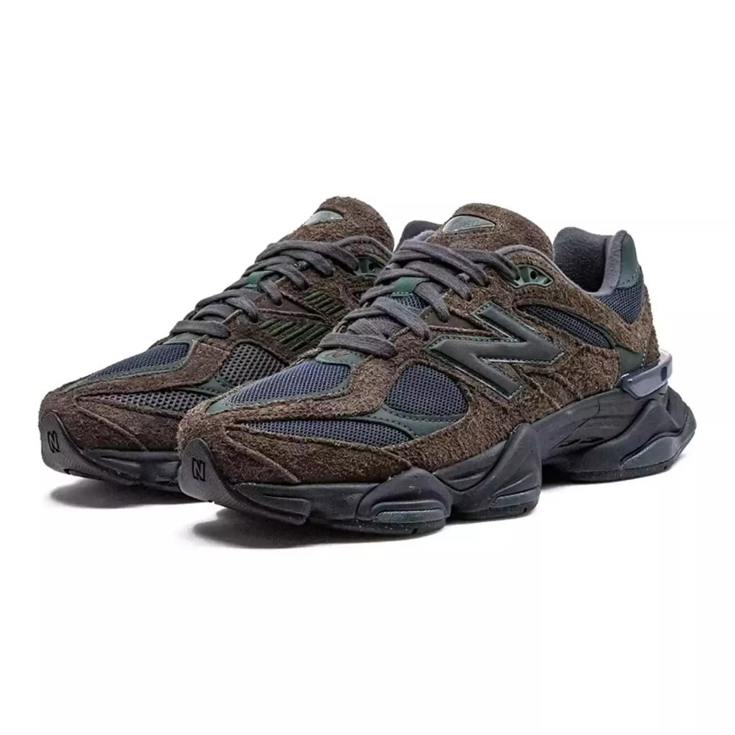 New Balance 9060 – Beef and Broccoli