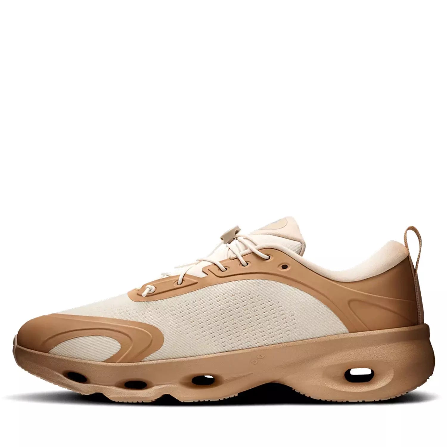On Running Cloudsolo Loewe Dark Sand Cream Bege