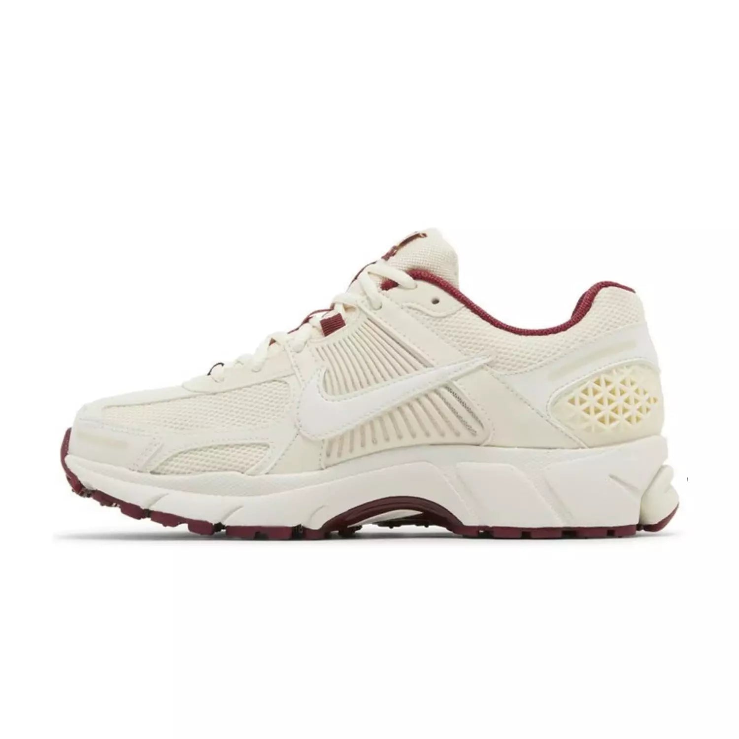 Nike Air Zoom Vomero 5 'Valentine's Day'
