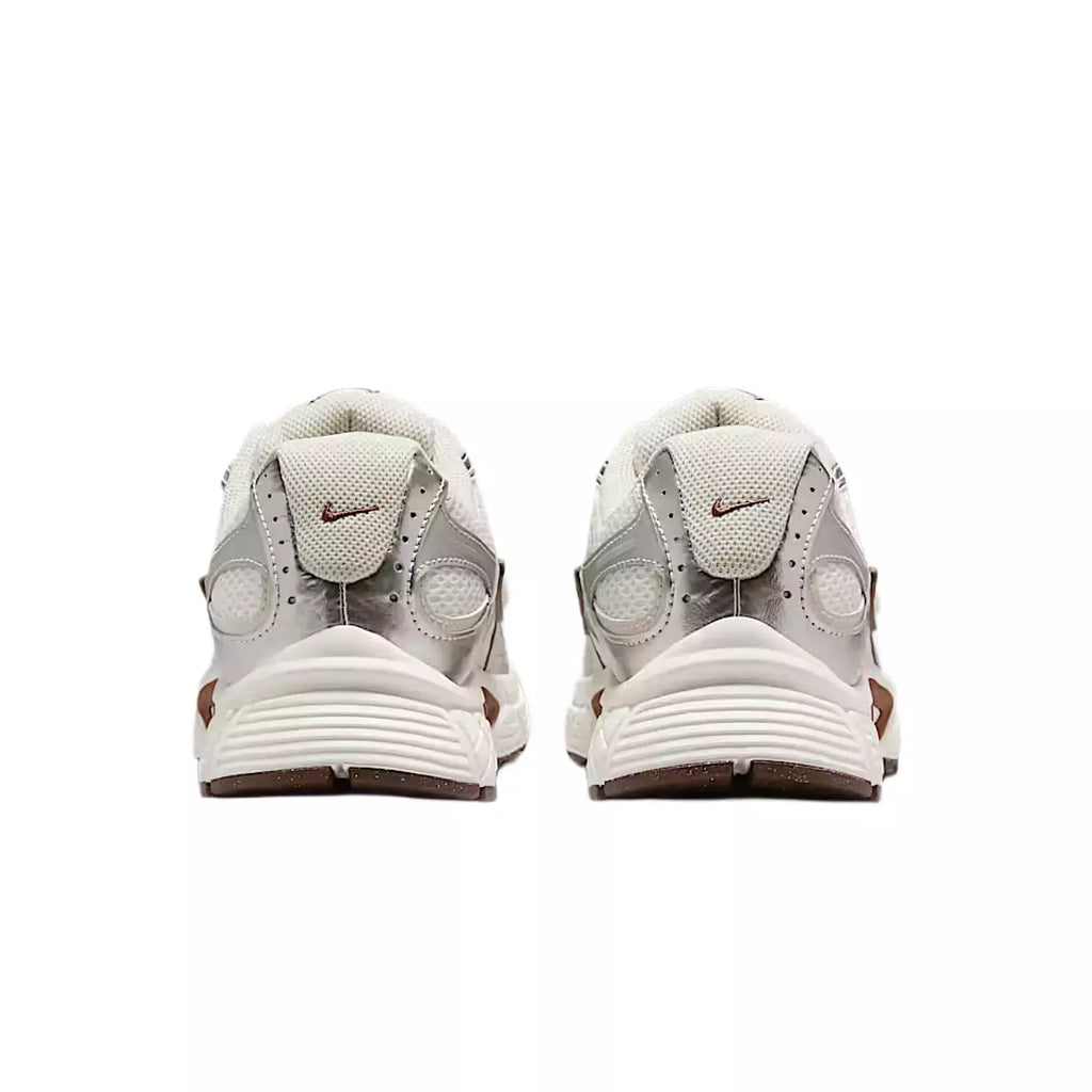 Nike V5 RNR ‘ Sail Fauna Brown Phantom Light Orewood Brown