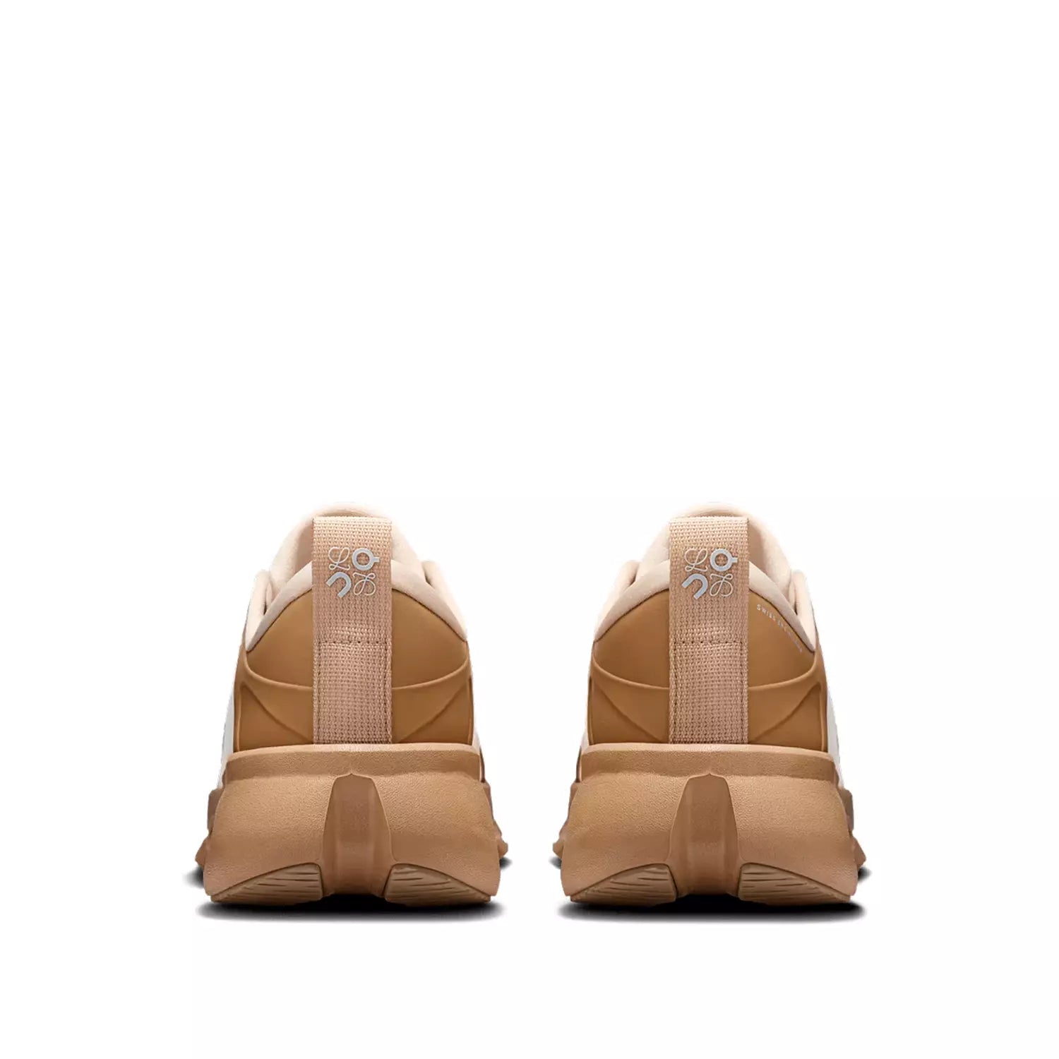 On Running Cloudsolo Loewe Dark Sand Cream Bege