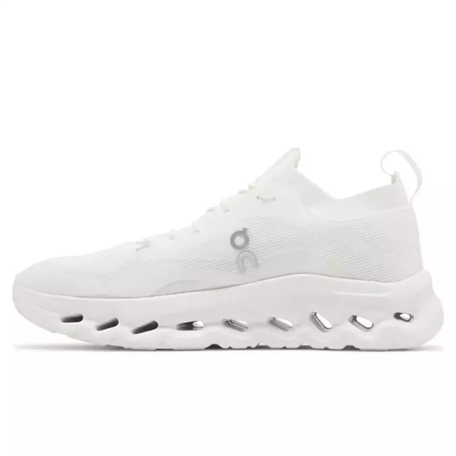 On Running Cloudtilt x LOEWE ALL WHITE