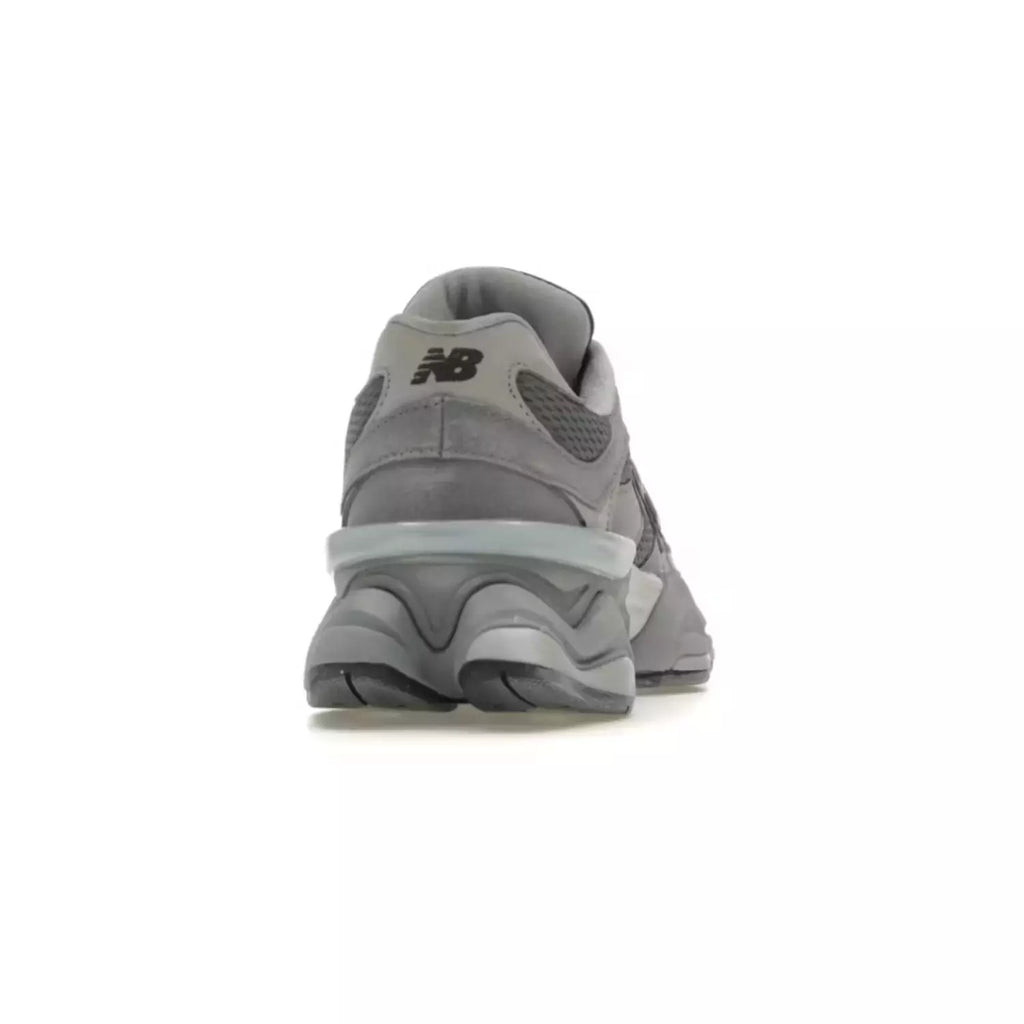 New balance 9060 x grey day