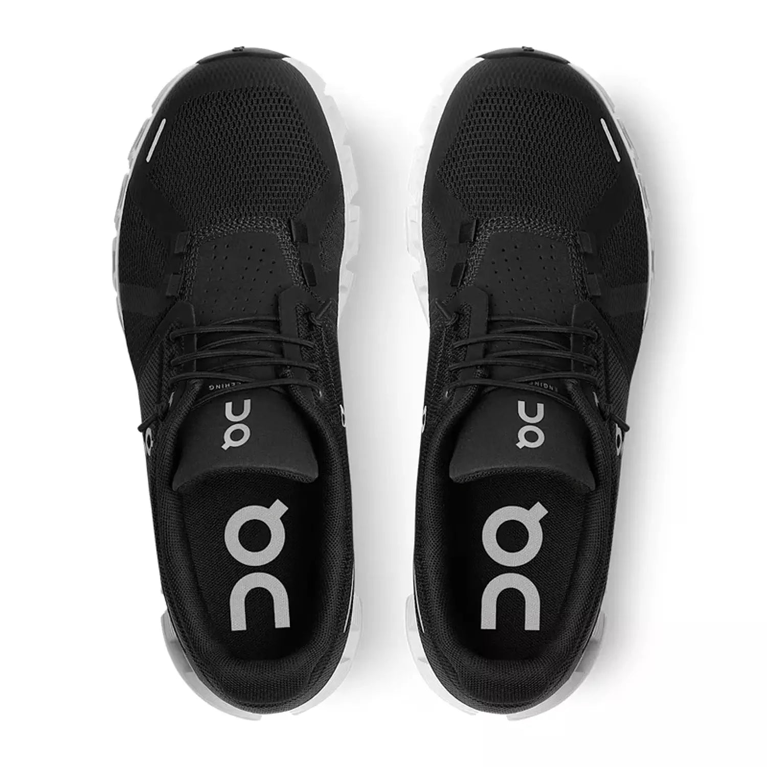 On Running Cloud 5 Black/White