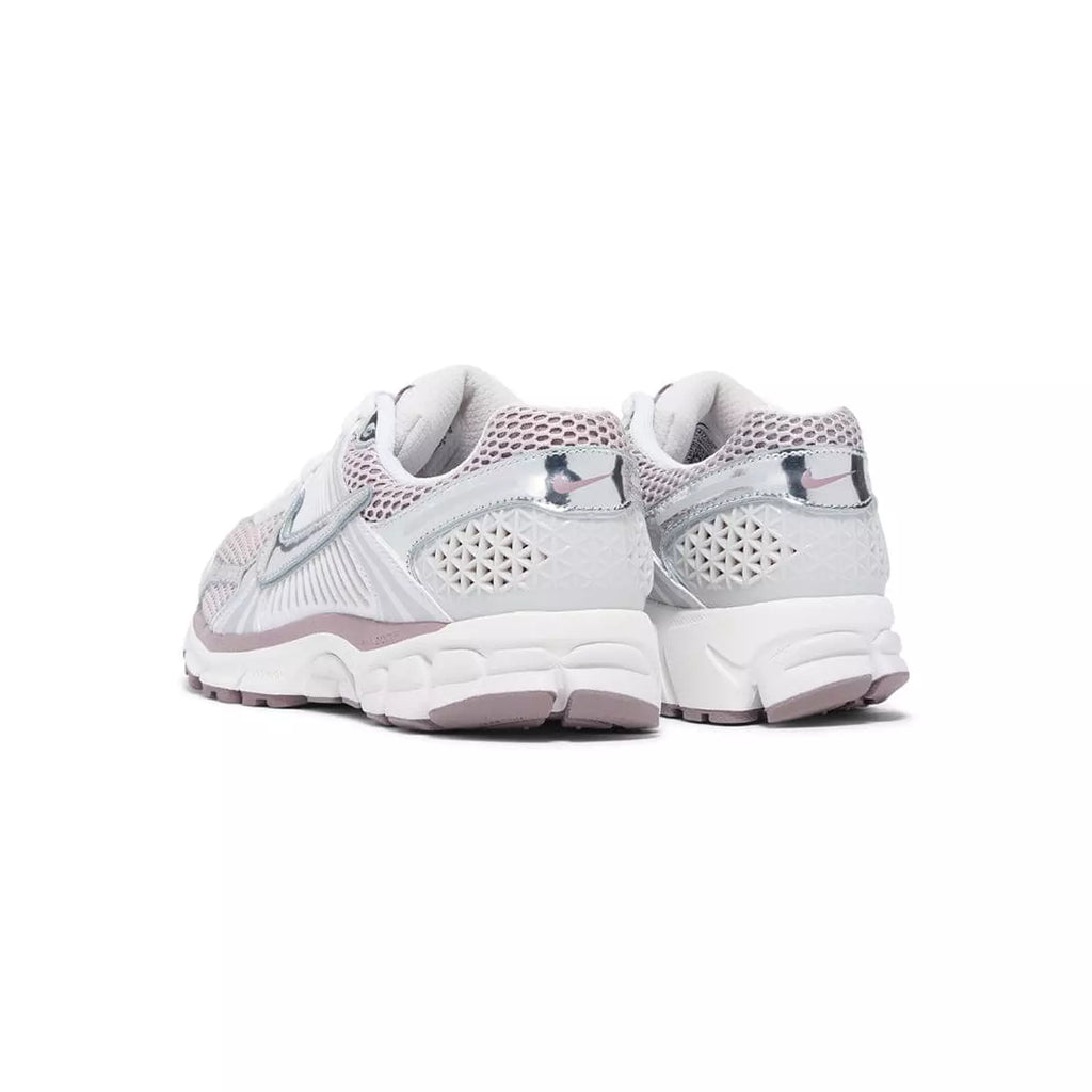 Nike Vomero 5 - Metallic Silver Platinum Violet