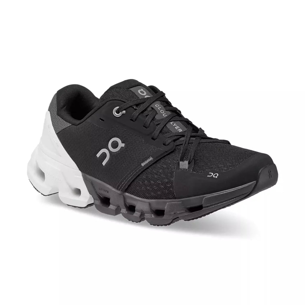 On Running Cloudflyer 4 - Black White