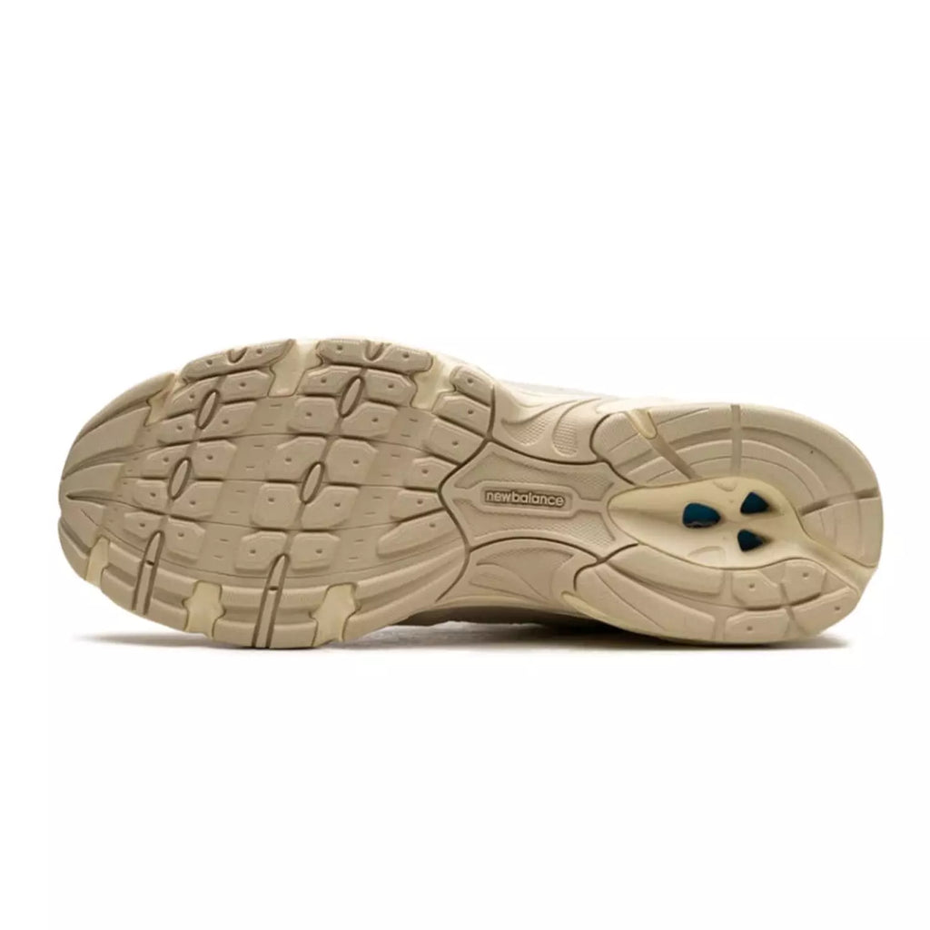 New Balance 530 "Beige / Angora