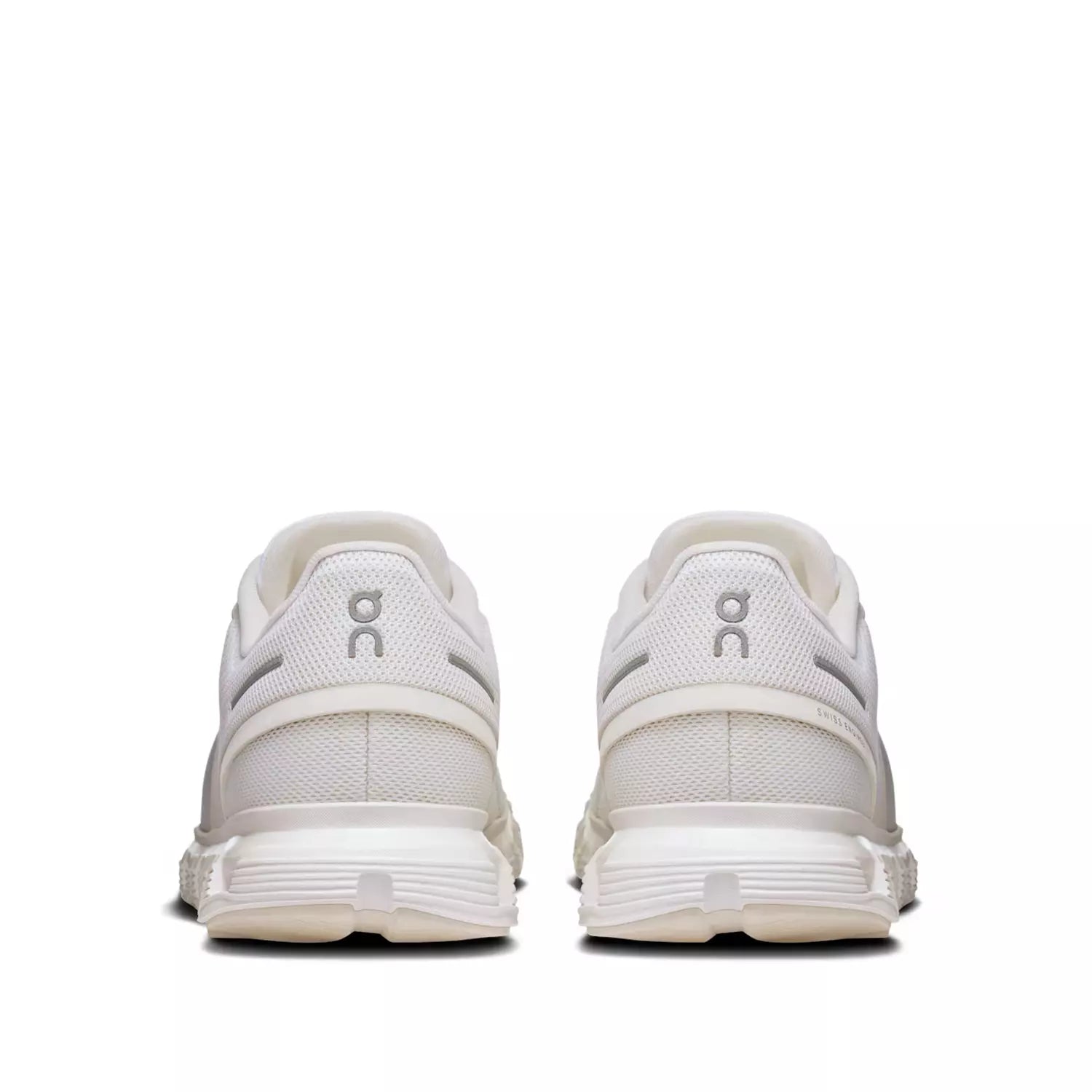 On Running Cloud 6 All White