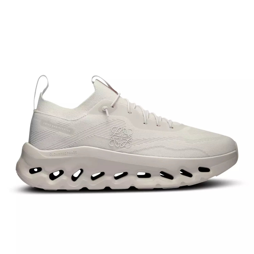 On Running Cloudtilt - Loewe Sand