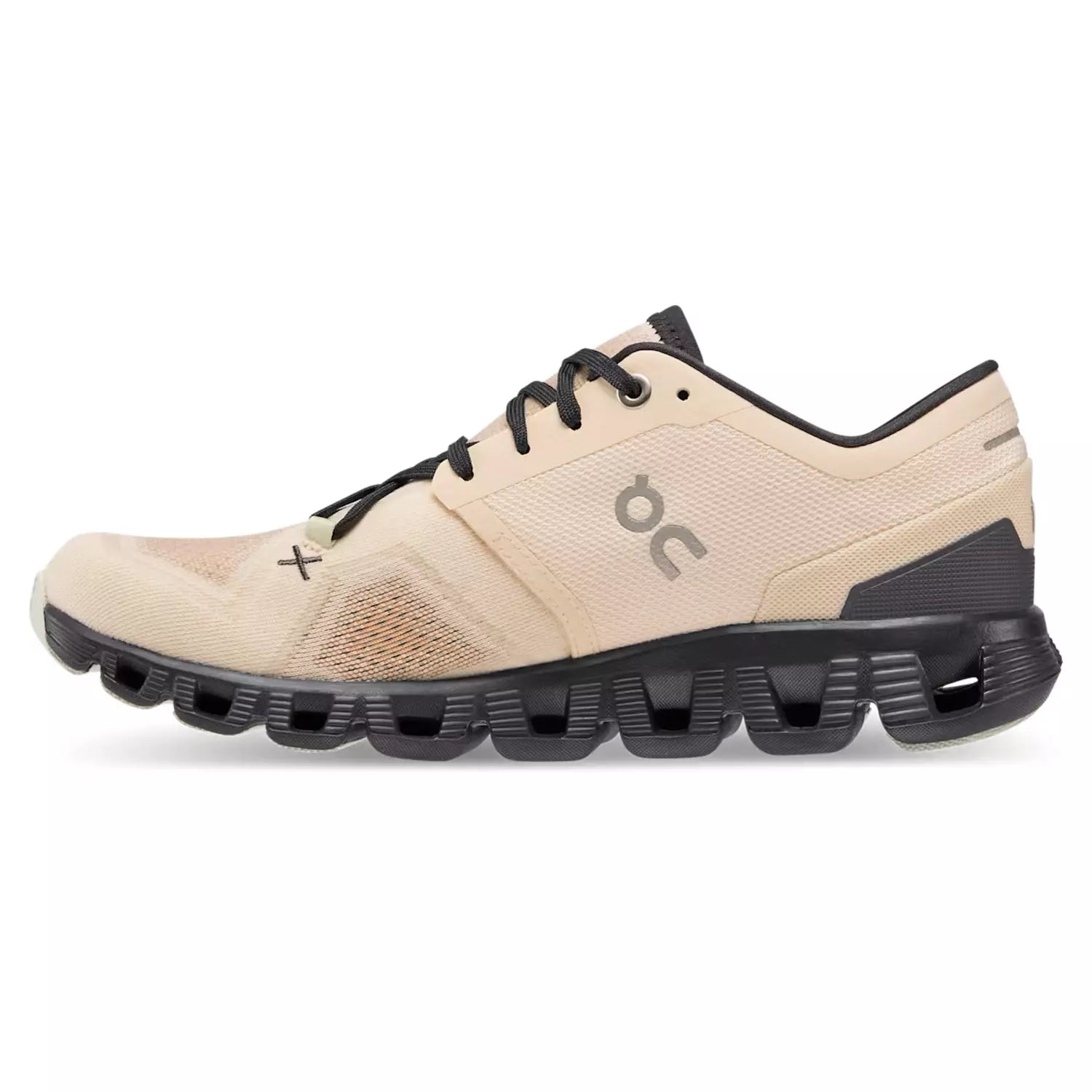 On Running Cloud X 3 White Black