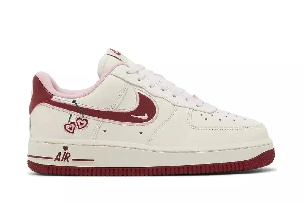 Nike air force 1 - valentine's day