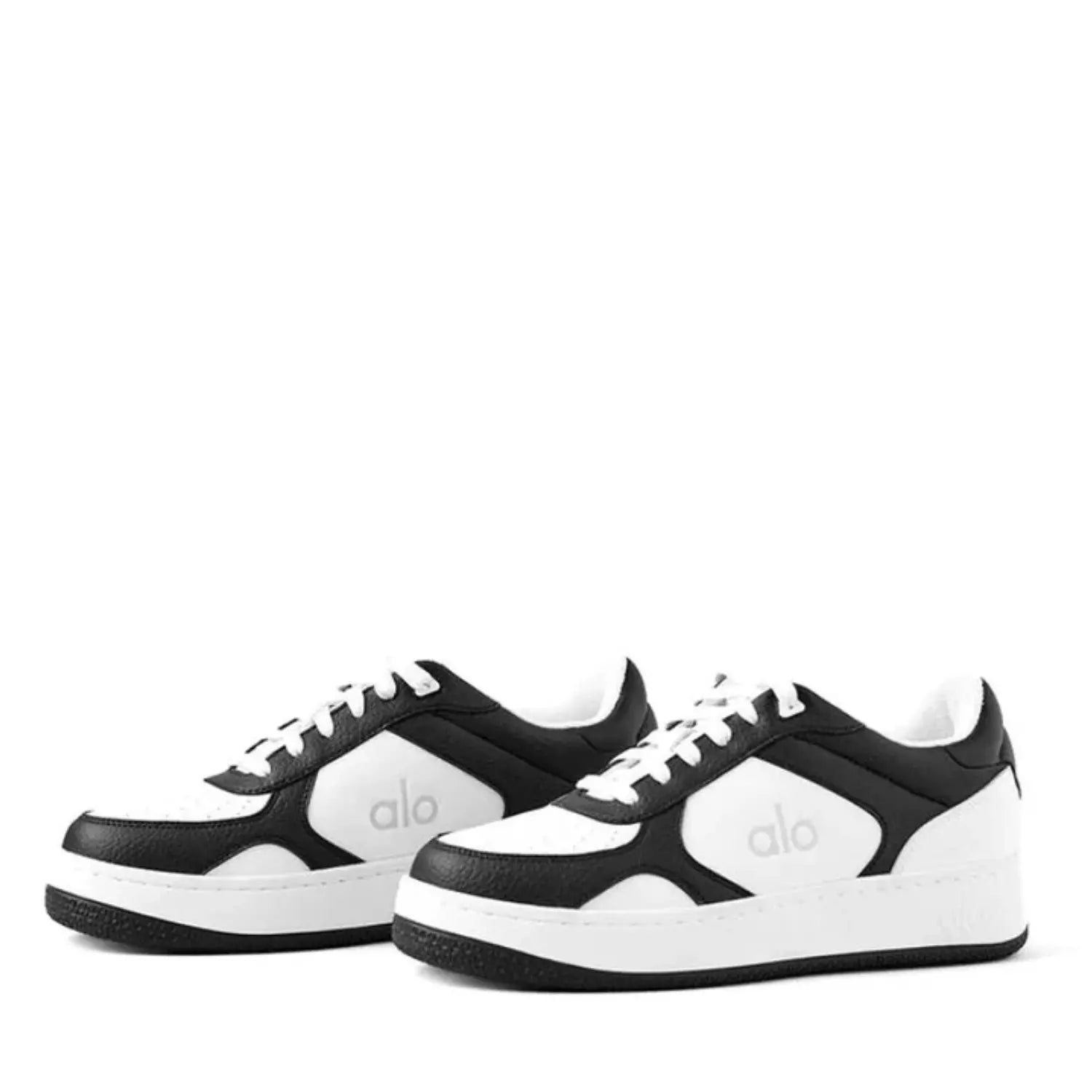 Alo Recovery Mode Sneaker- Black/White