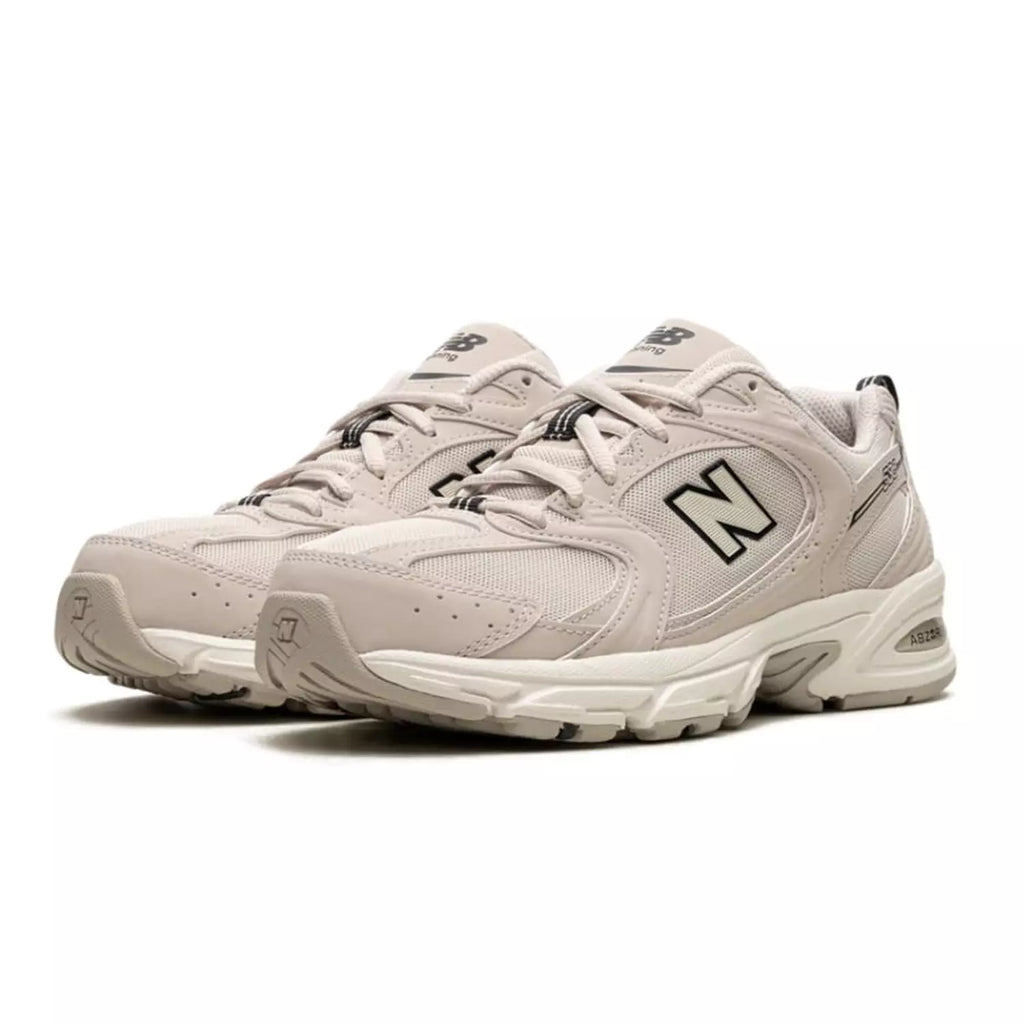 New Balance 530 "Ivory" Bege