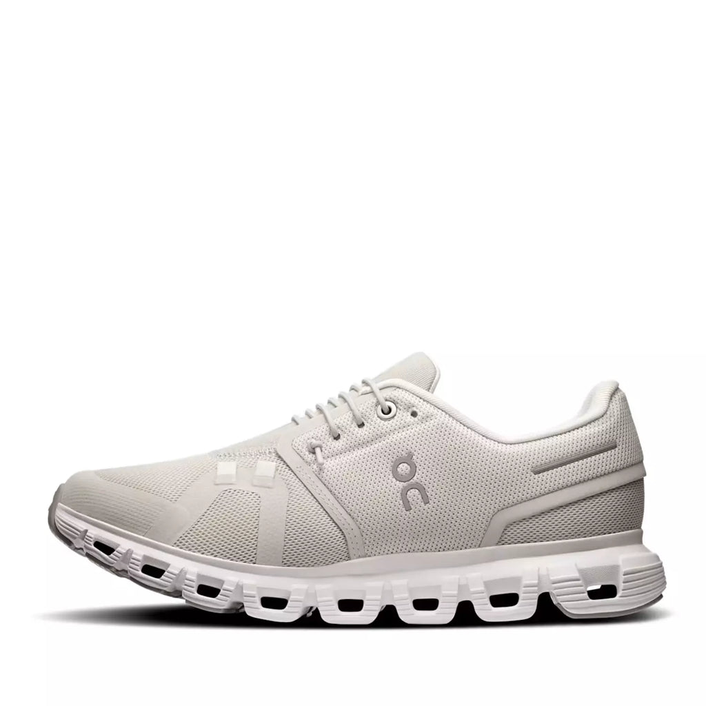 On Running Cloud 6 Pearl White